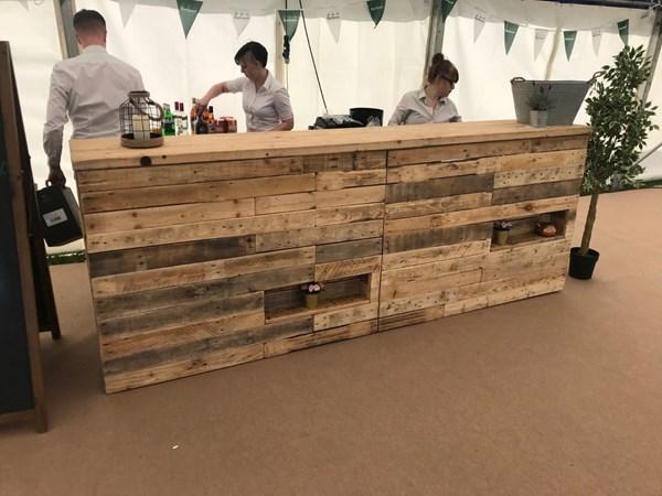 Rustic pallet bar